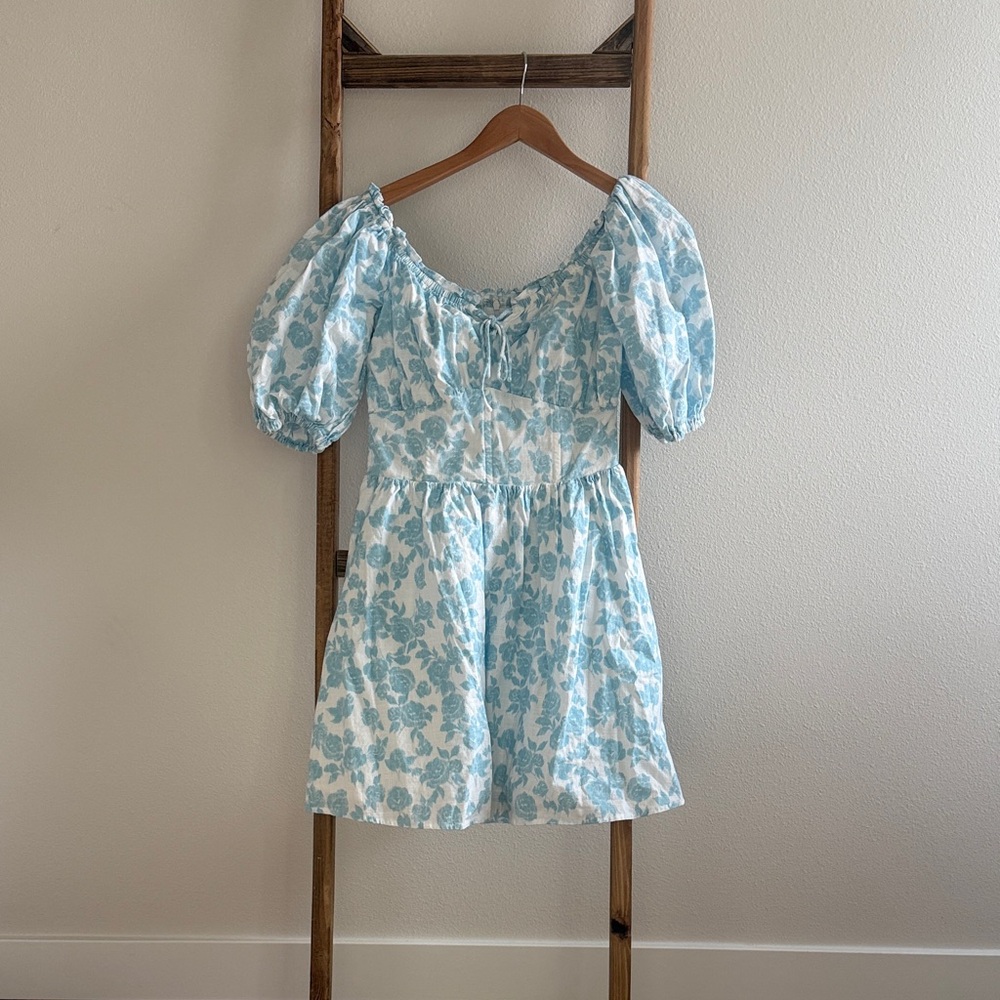 Sabo Skirt Blue and White Floral Dress